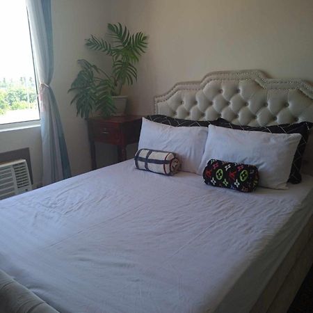 8 Spatial Condominium Davao City Dış mekan fotoğraf