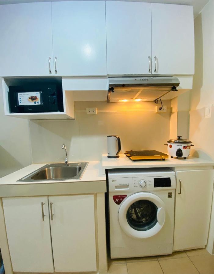 8 Spatial Condominium Davao City Dış mekan fotoğraf