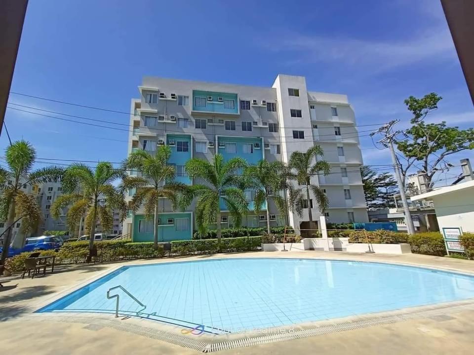 8 Spatial Condominium Davao City Dış mekan fotoğraf